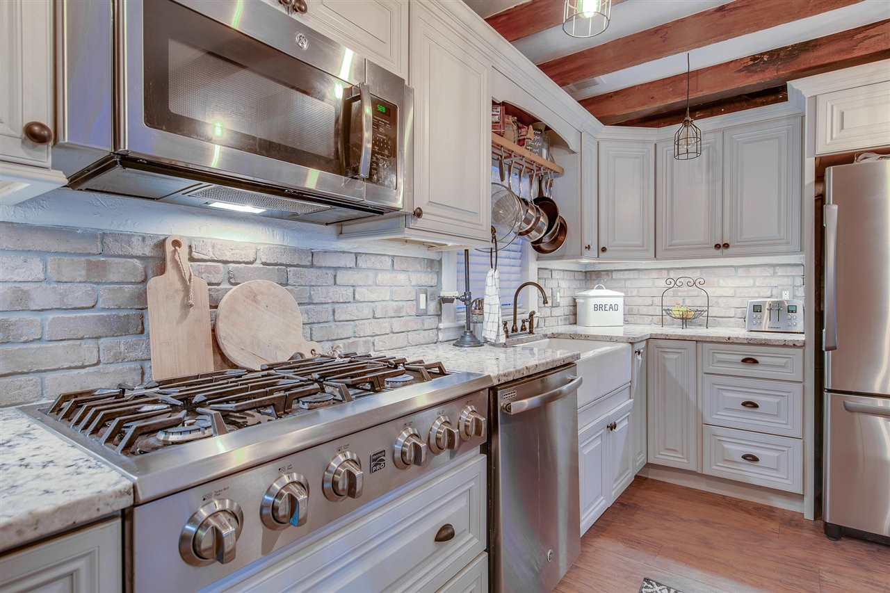 70 Main Street Danville, NH 03819 - Photo 20 of 30