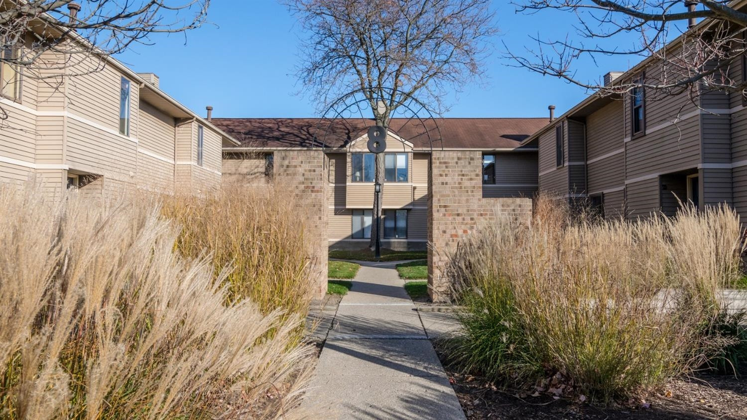 225 Briarcrest Drive, Unit 198 Ann Arbor, MI 48104 - Photo 3 of 35 Photo 3
