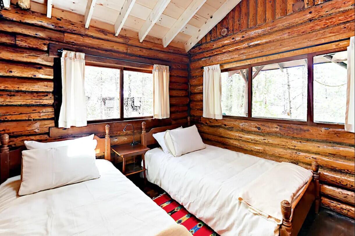 4 Crooked Pine Road Boothbay Harbor, ME 04538 - Photo 15 of 20 14