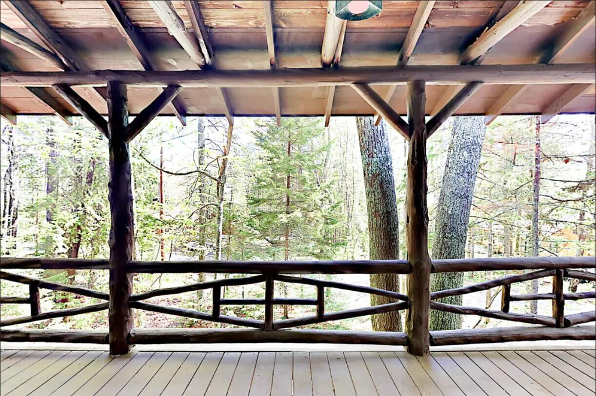 4 Crooked Pine Road Boothbay Harbor, ME 04538 - Photo 18 of 20 16 Deck