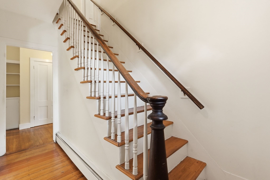38 Round Hill Road Northampton, MA 01060 - Photo 25 of 42