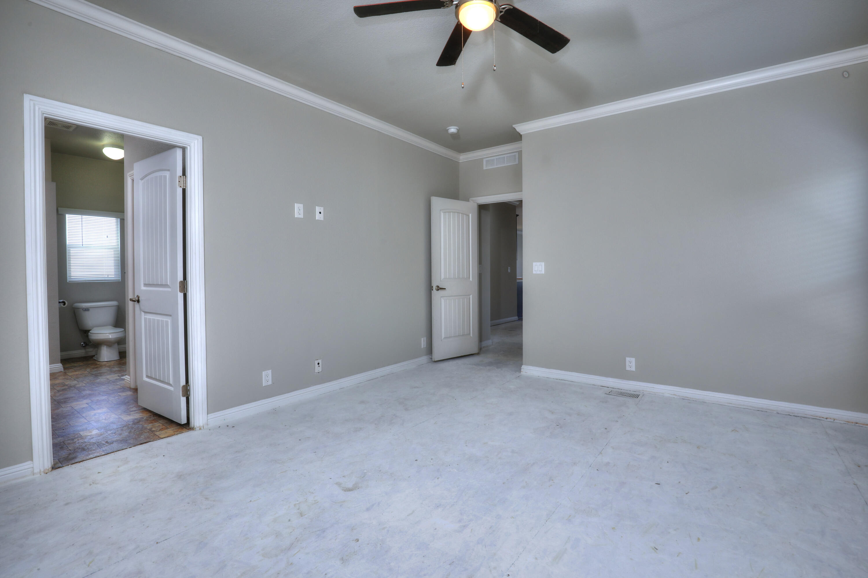30 Winchester Canyon Road, Unit 119 Goleta, CA 93117 - Photo 9 of 19 Primary Bedroom