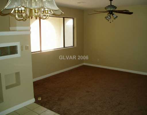 2235 Airport Road Logandale, NV 89021 - Photo 3 of 8 Living Room.
