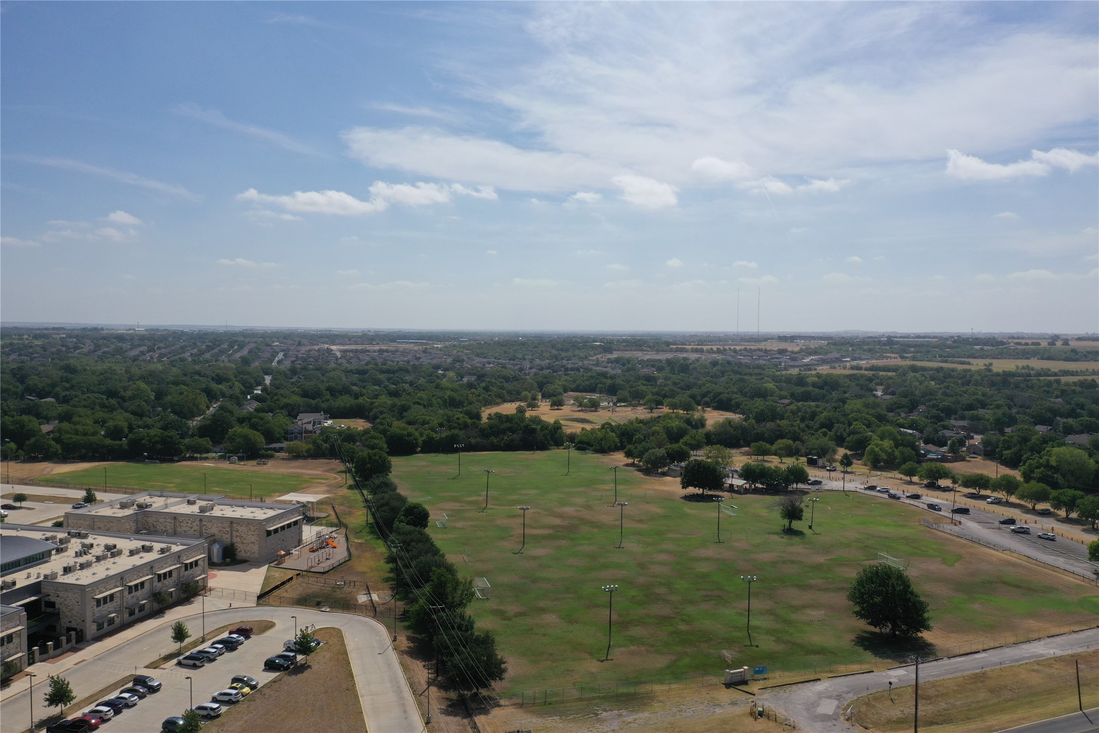 910 East 20th Street Georgetown, TX 78626 - Photo 8 of 19