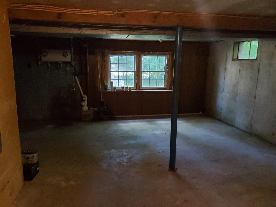 274 Lincoln Road Barnstable, MA 02601 - Photo 14 of 16 274 lincoln basement