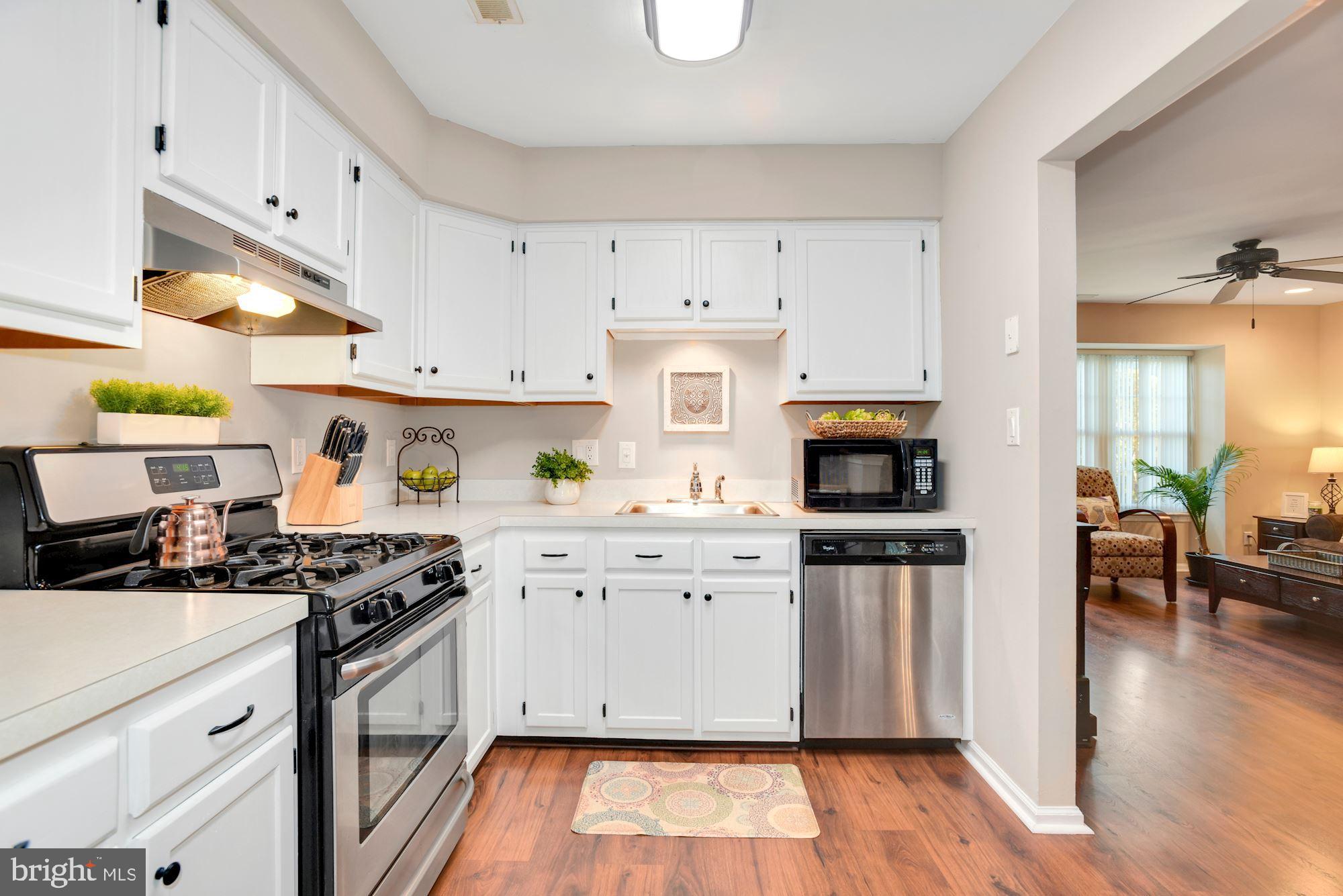 1202 Stokes Road Mount Laurel, NJ 08054 - Photo 13 of 22 Kitchen
