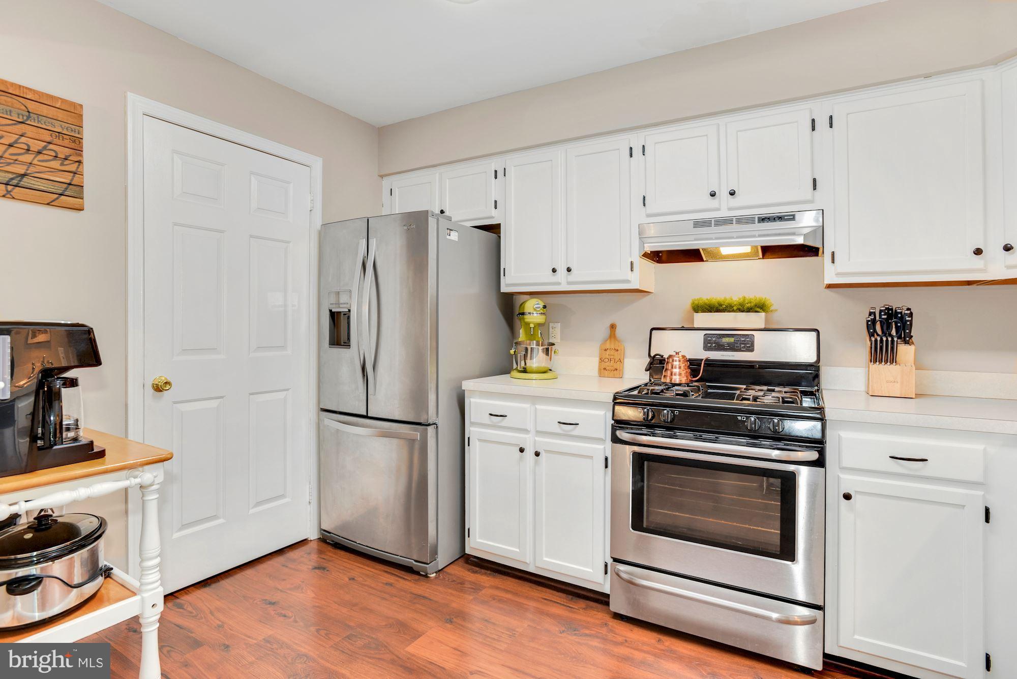 1202 Stokes Road Mount Laurel, NJ 08054 - Photo 14 of 22 Kitchen