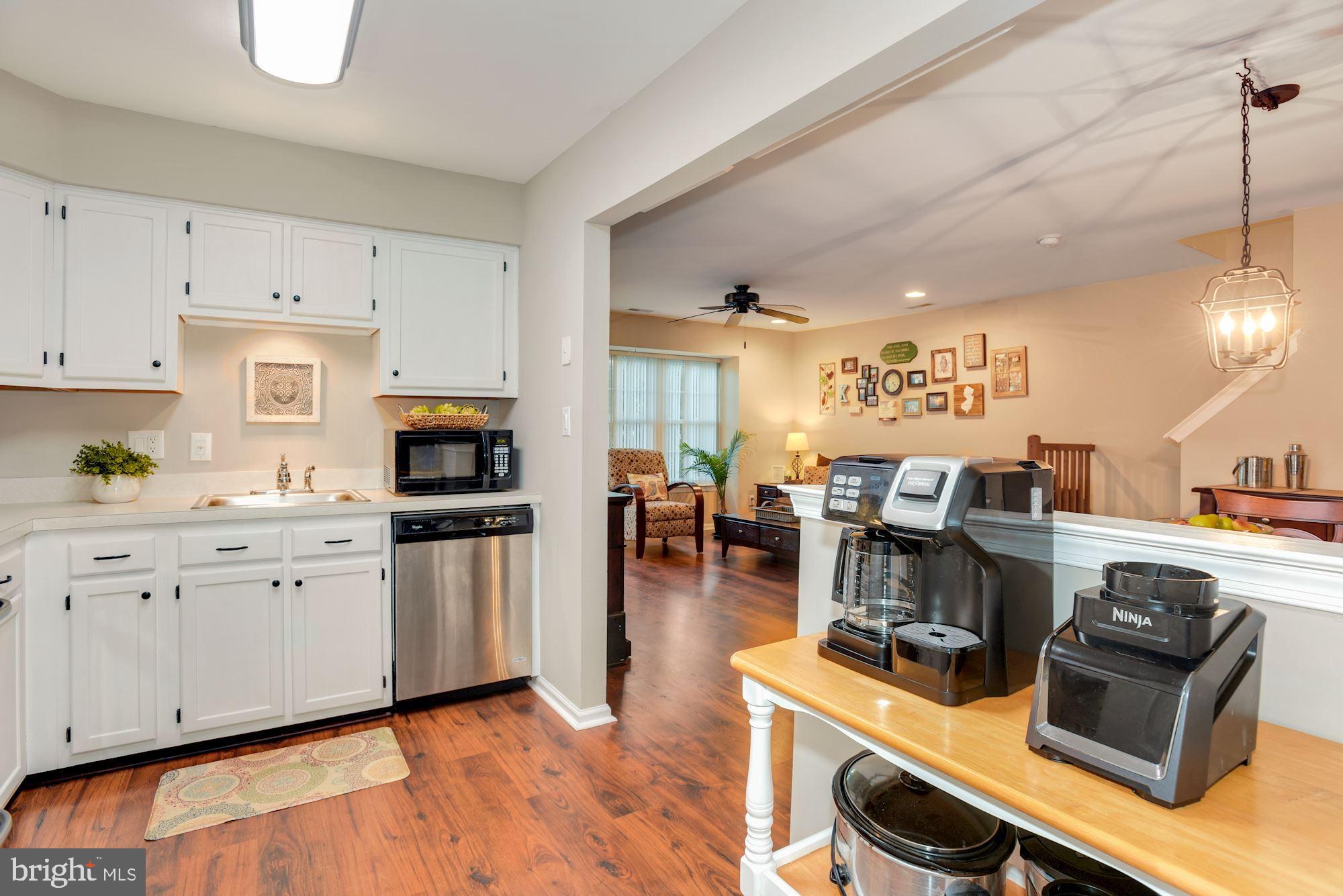 1202 Stokes Road Mount Laurel, NJ 08054 - Photo 15 of 22 Kitchen