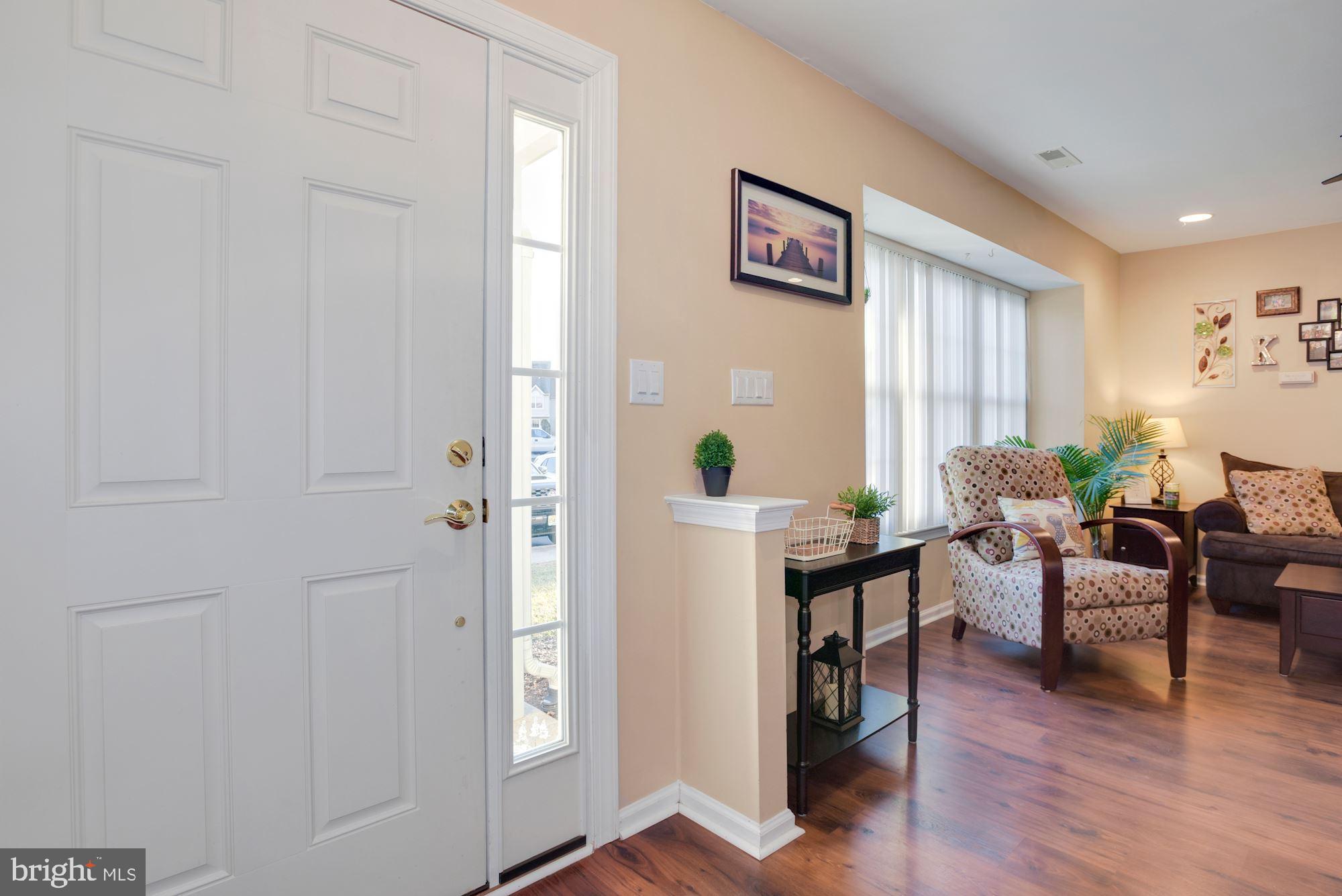 1202 Stokes Road Mount Laurel, NJ 08054 - Photo 5 of 22 Interior Entry