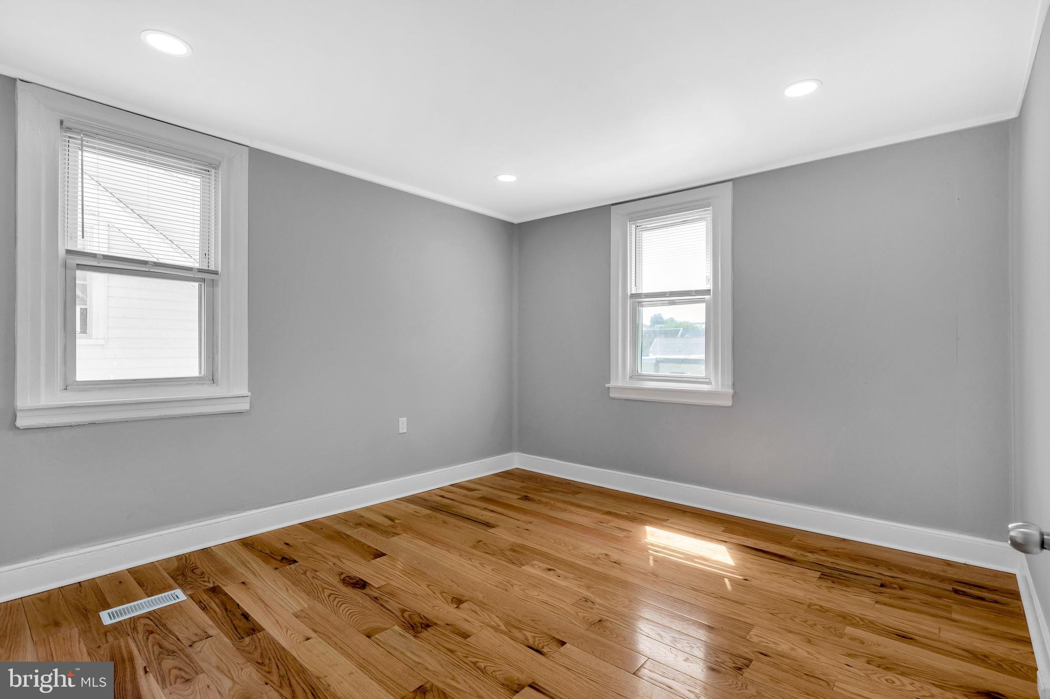 120 Englewood Road Upper Darby, PA 19082 - Photo 17 of 29 a room with a bed and a window