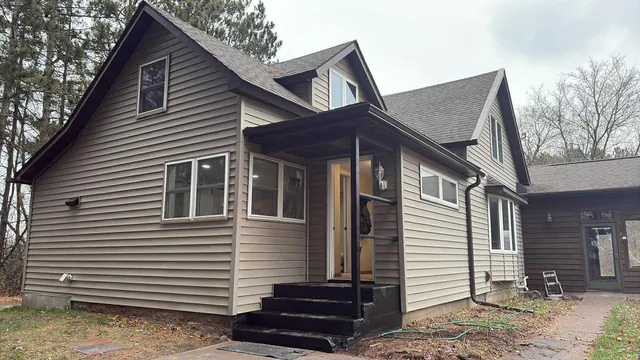 $394,900 | 584 21 1/2 Avenue, Cumberland, WI 54829