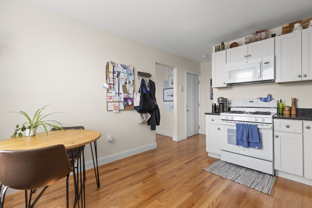 220 Middlesex Avenue, Unit 5 Medford, MA 02155 - Photo 5 of 11