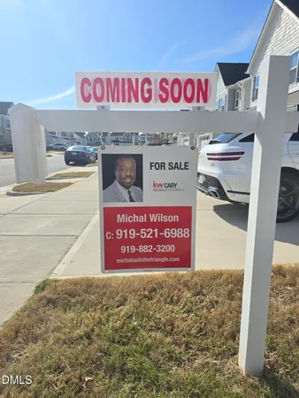 $425,000 | 333 Glacier Lk Drive, Raleigh, NC 27610