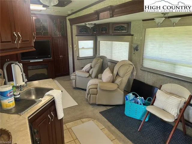 $399,900 | 123 Railroad Grade Road, Todd, NC 28684