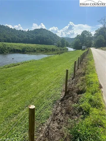 $399,900 | 123 Railroad Grade Road, Todd, NC 28684