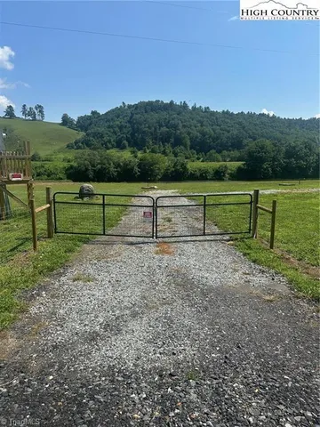 $399,900 | 123 Railroad Grade Road, Todd, NC 28684