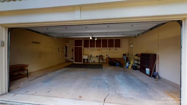 $3,400 | 2235 Prairie Street, Ann Arbor, MI 48105