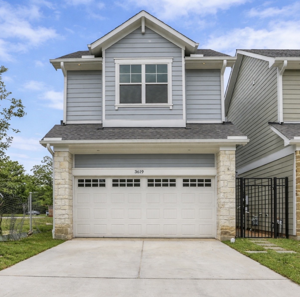 3619 Alba Road Houston, TX 77018 - Photo 2 of 34 Exterior photo- private driveway- 2 story house