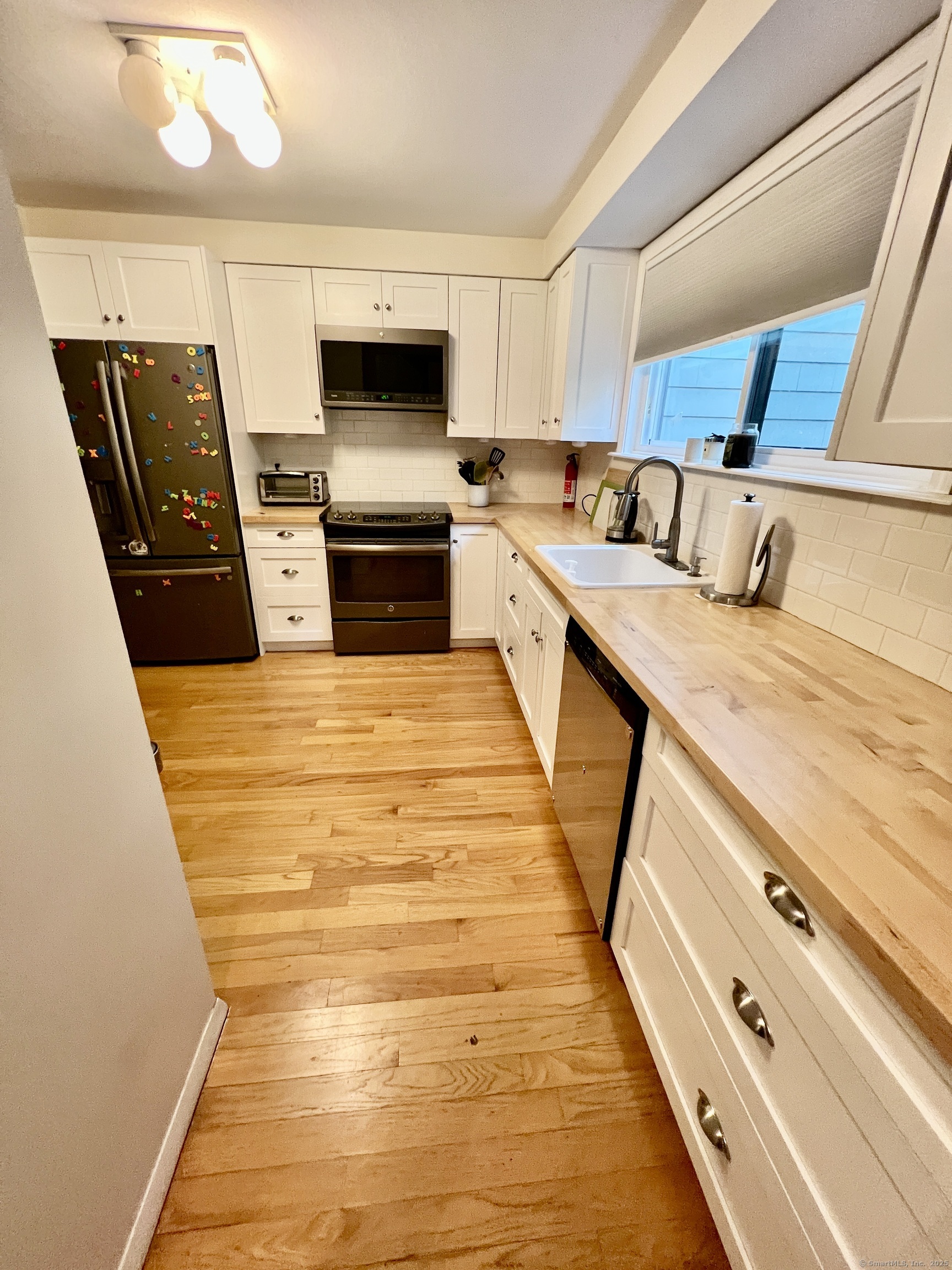 225 Ledge Drive Torrington, CT 06790 - Photo 8 of 15