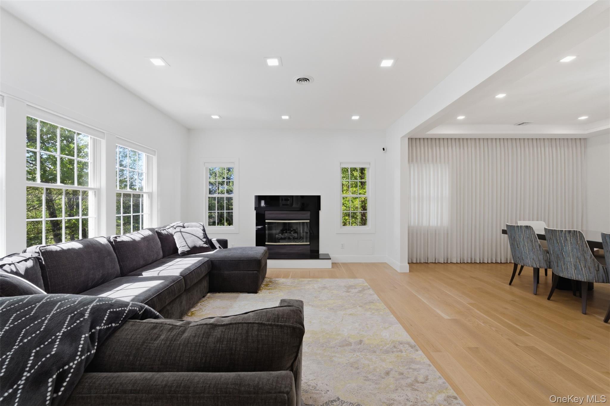 105 Hempstead Road Spring Valley, NY 10977 - Photo 19 of 40