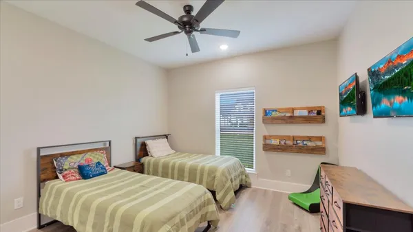 $379,000 | 16265 Eagle Lane, Lindale, TX 75771