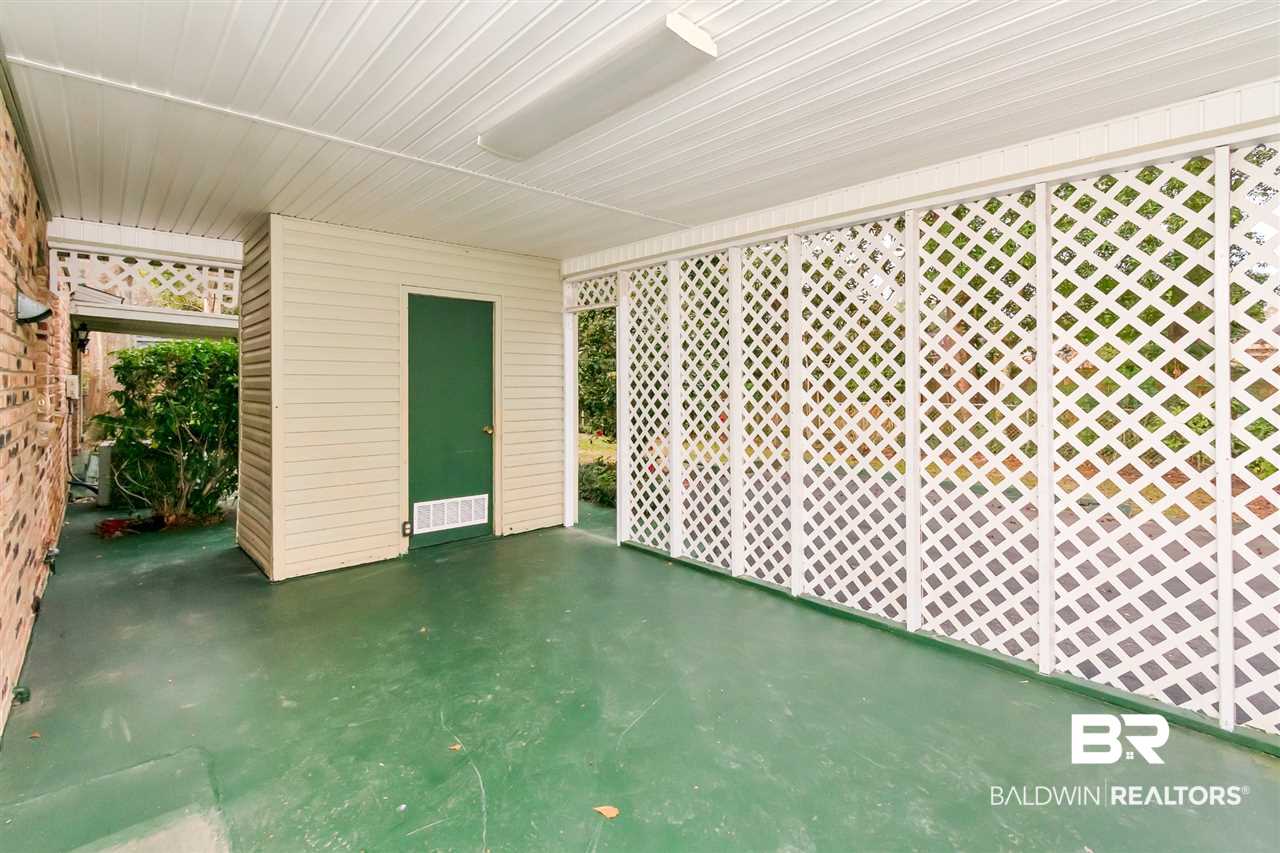 402 Coventry Way Mobile, AL 36606 - Photo 6 of 39