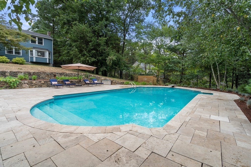 23 Stoney Brook Road Sherborn, MA 01770 - Photo 4 of 42 Gallery Image 4