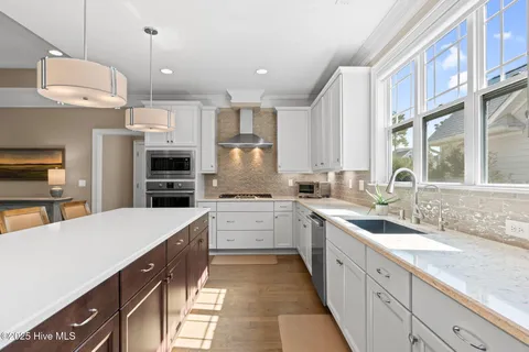 $639,900 | 6441 Saxon Meadow Drive, Leland, NC 28451