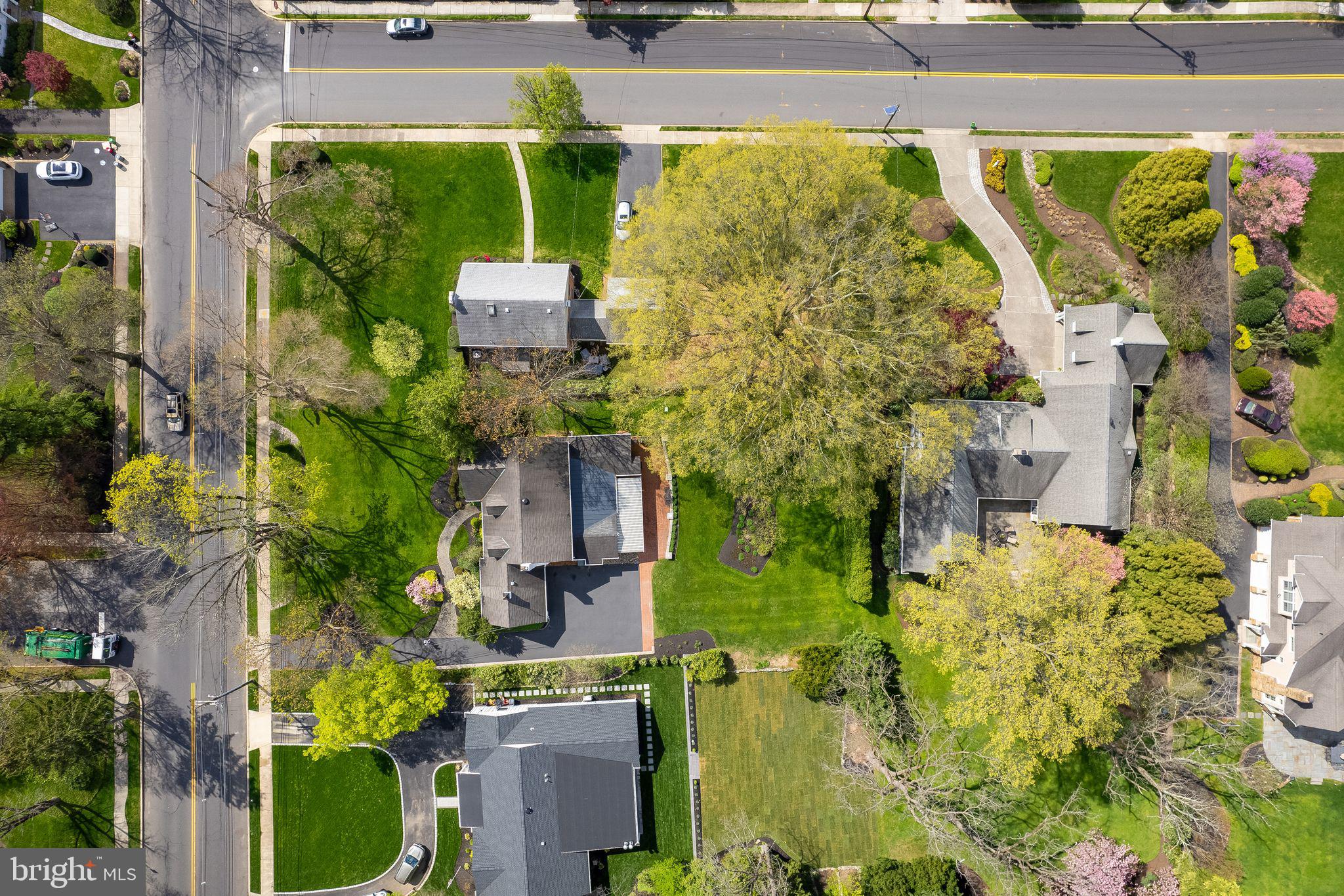 624 Warwick Road Haddonfield, NJ 08033 - Photo 40 of 43 aerial view of a house with a yard and large trees
