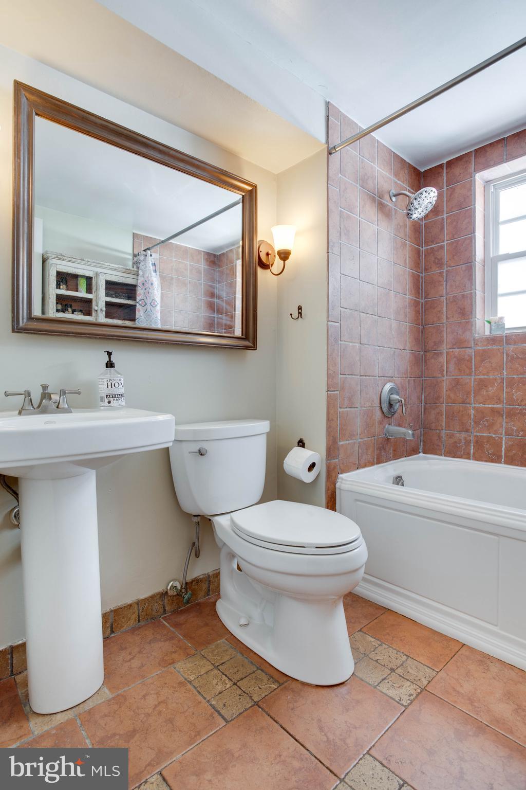 2112 Smoky Road Huntingtown, MD 20639 - Photo 25 of 71