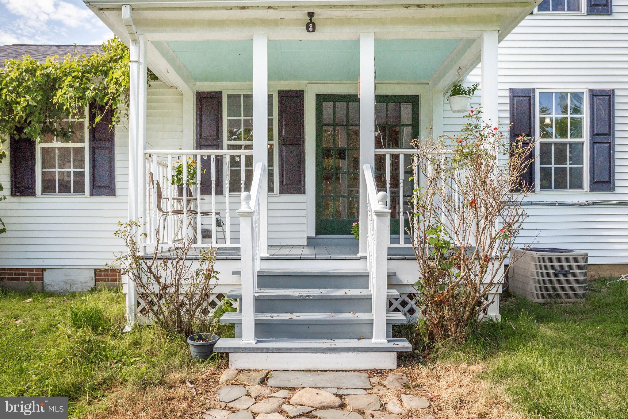 2112 Smoky Road Huntingtown, MD 20639 - Photo 4 of 71