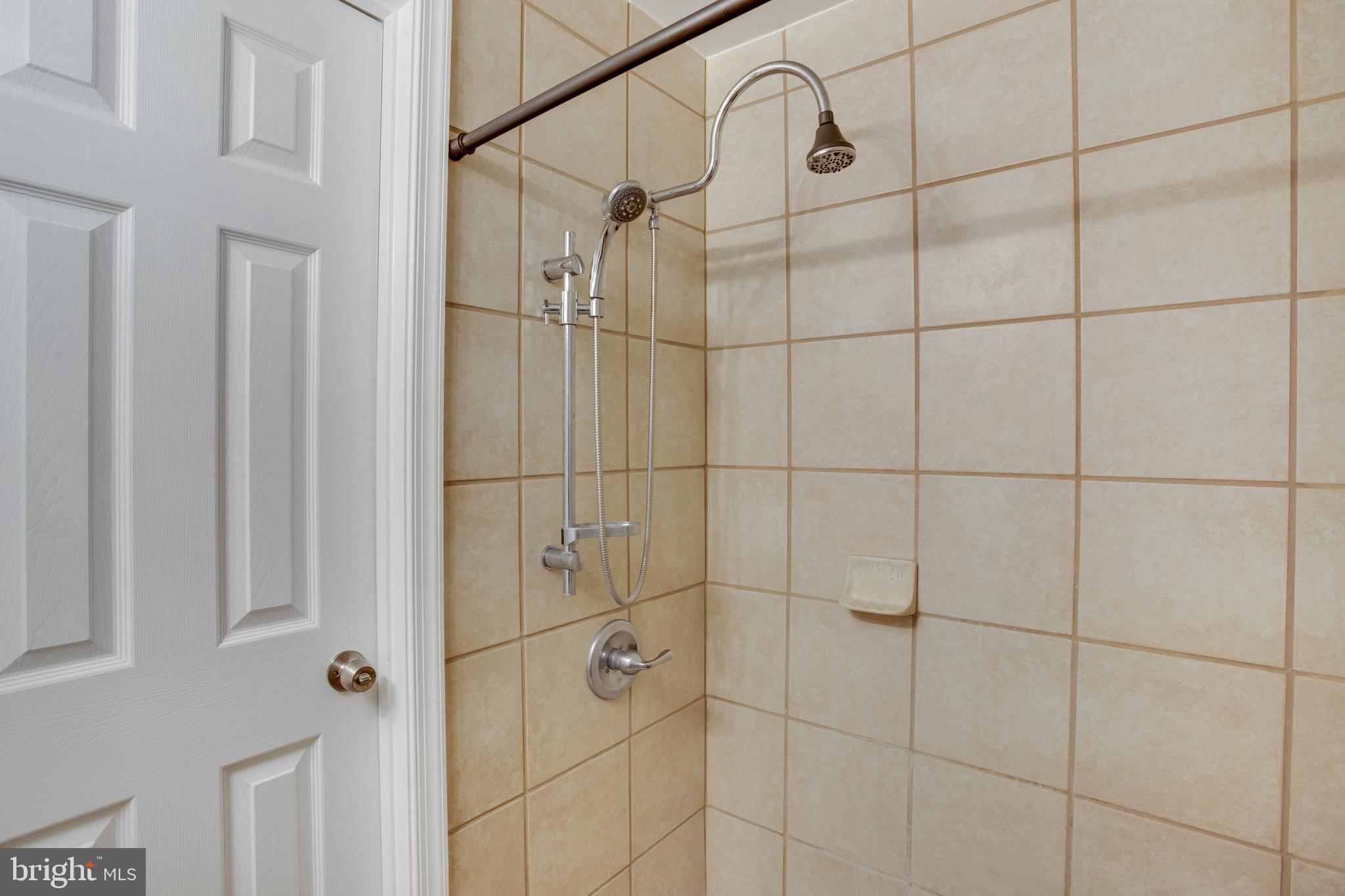2112 Smoky Road Huntingtown, MD 20639 - Photo 37 of 71