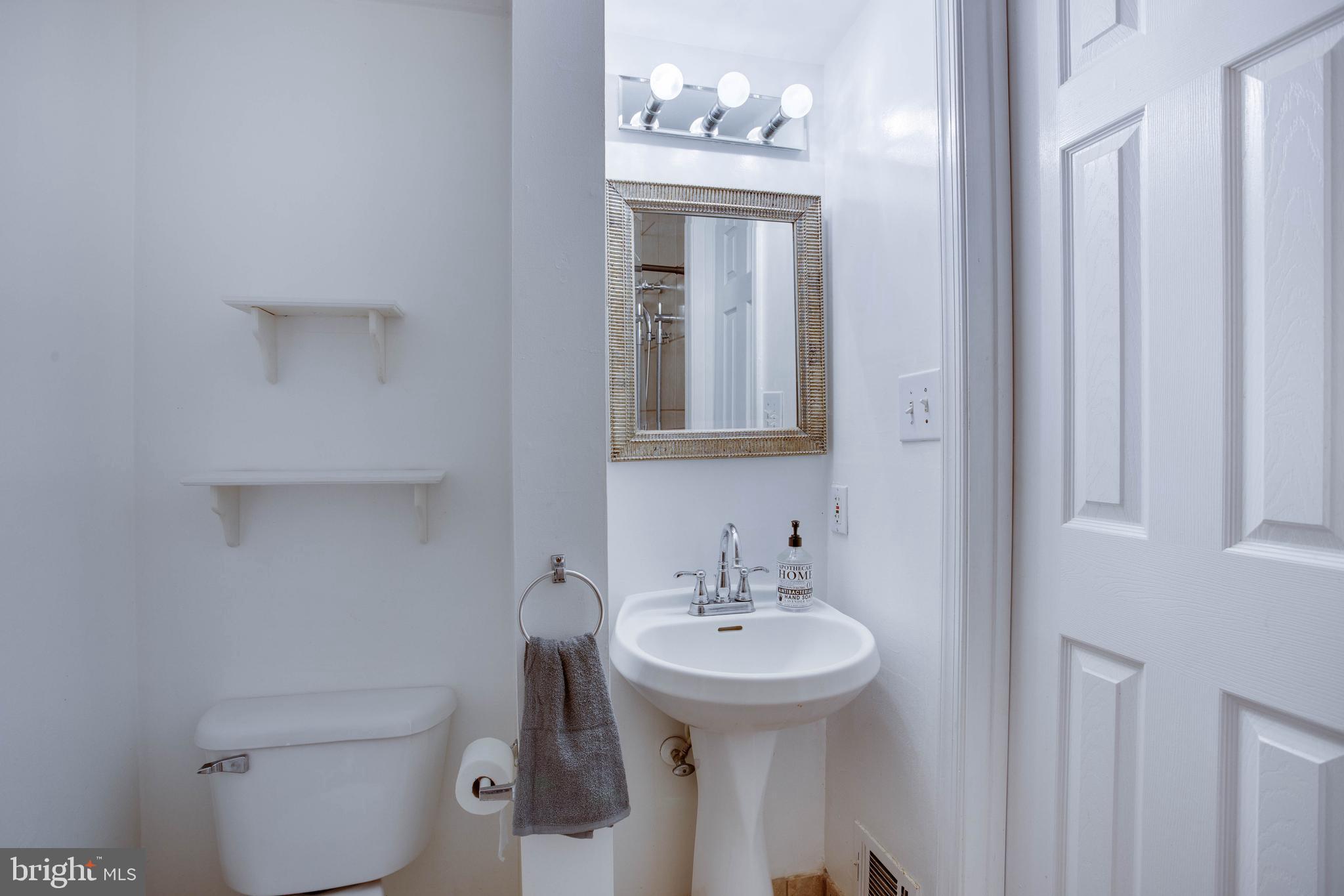 2112 Smoky Road Huntingtown, MD 20639 - Photo 39 of 71
