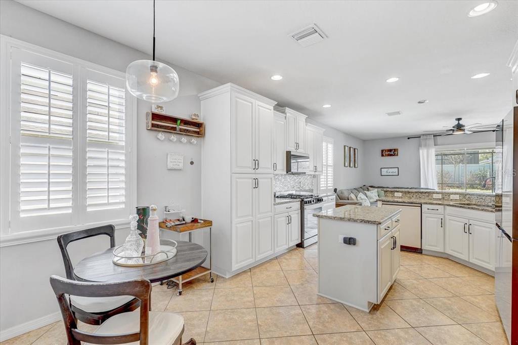 11118 Foster Carriage Road Lithia, FL 33547 - Photo 12 of 52