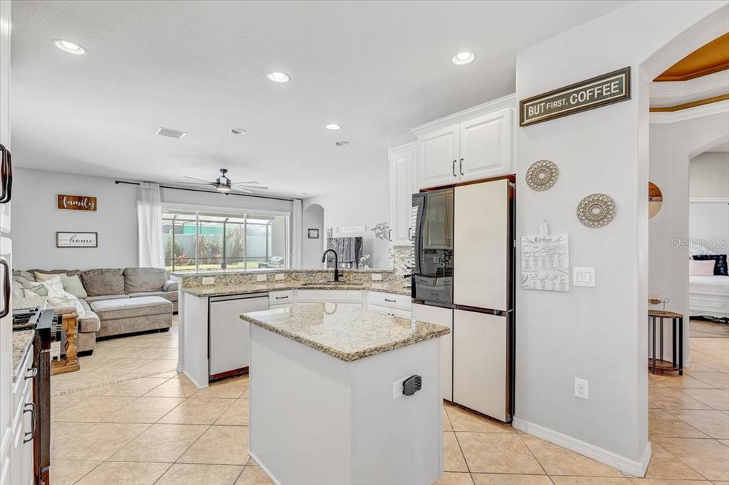 11118 Foster Carriage Road Lithia, FL 33547 - Photo 17 of 52