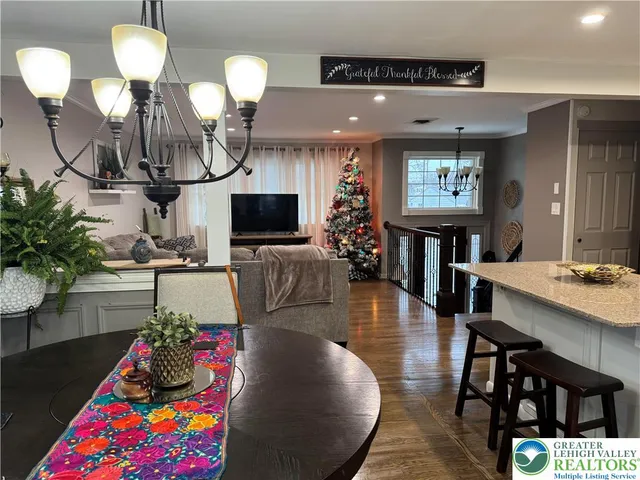 a view of a backyard with plants