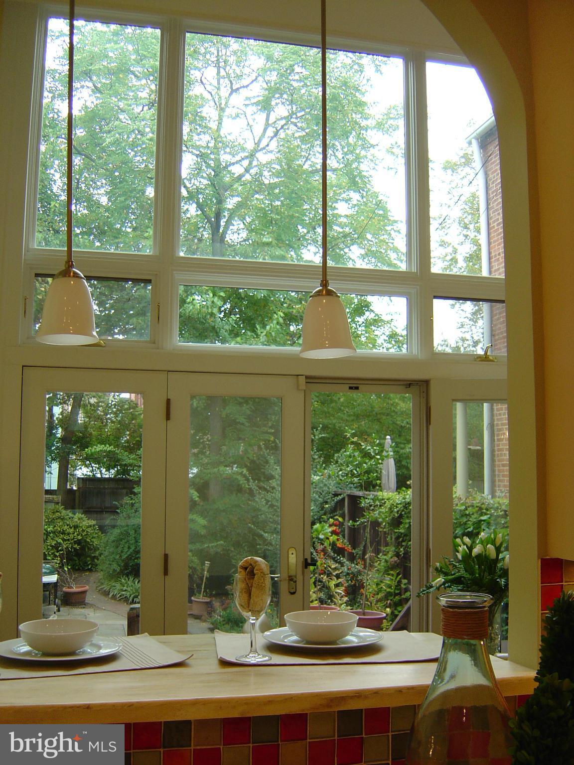 315 5th Street Southeast Washington, DC 20003 - Photo 13 of 29 Interior (General)