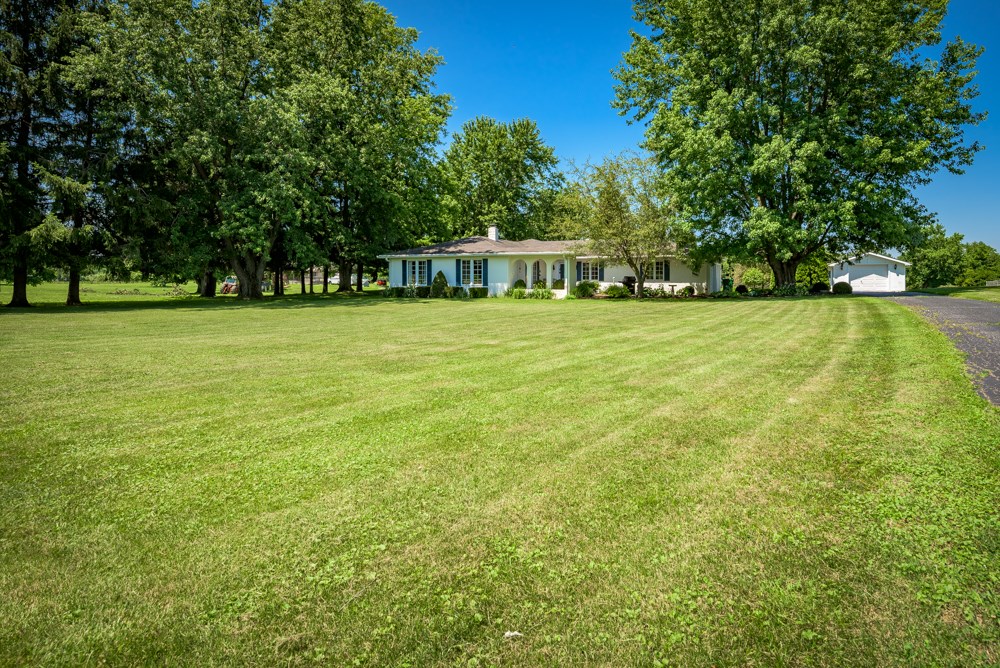 9000 East Windsor Road Selma, IN 47383 - Photo 3 of 36 Gallery Image 3