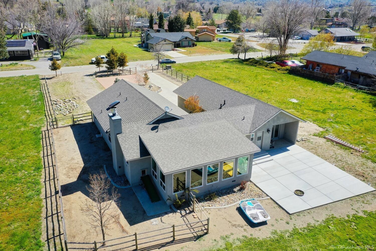 29540 Fawn Way Tehachapi, CA 93561 - Photo 38 of 42 Gallery Image 38
