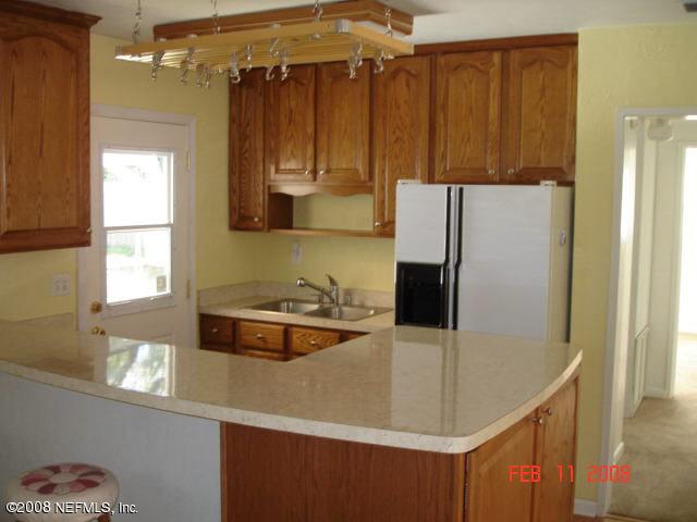 1503 Griflet Road Jacksonville, FL 32211 - Photo 5 of 9 kitchen