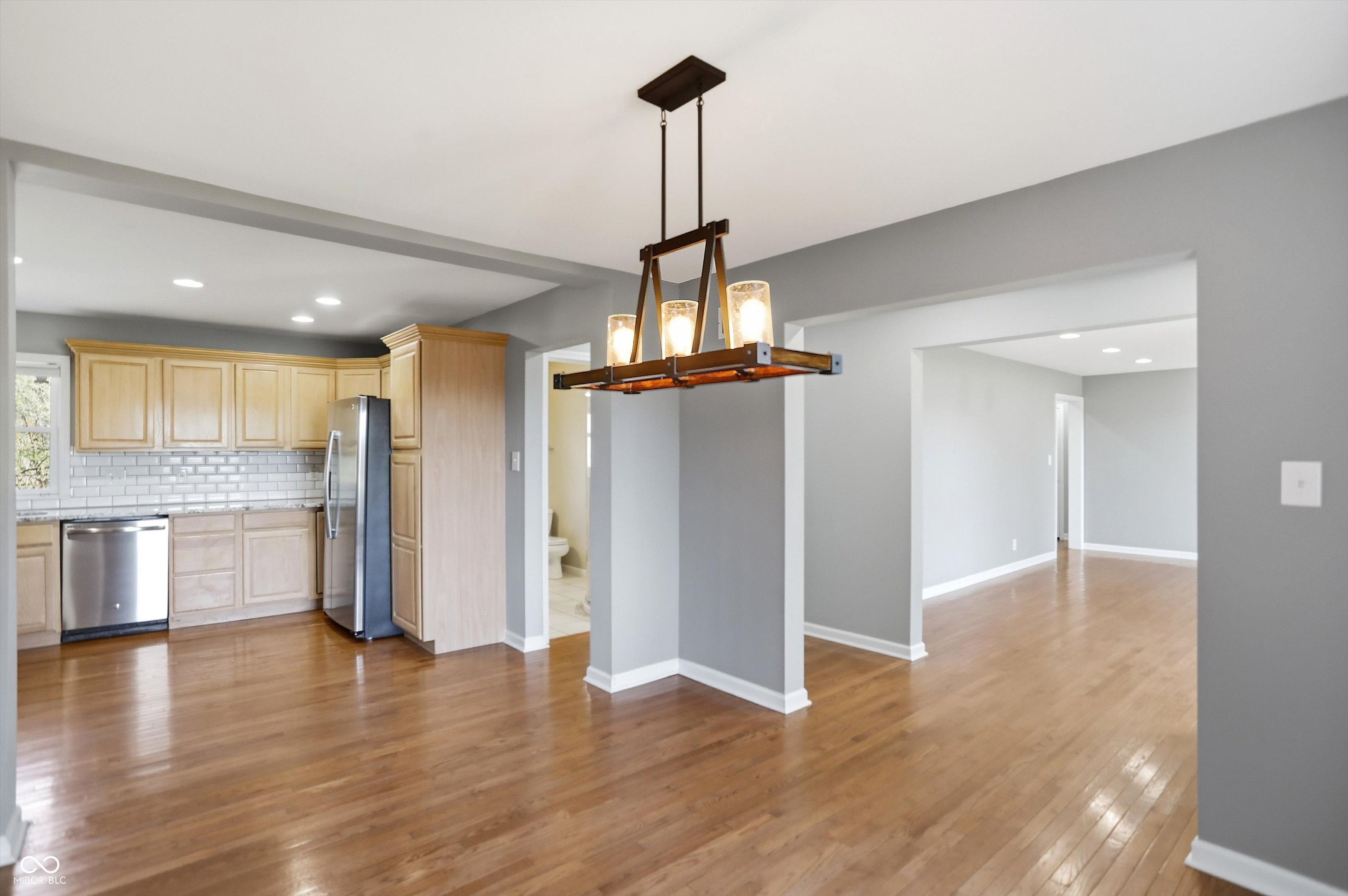 7026 Spring Mill Road Indianapolis, IN 46260 - Photo 14 of 48