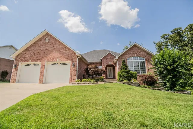 $459,900 | 1525 Renee Lane, Poplar Bluff, MO 63901