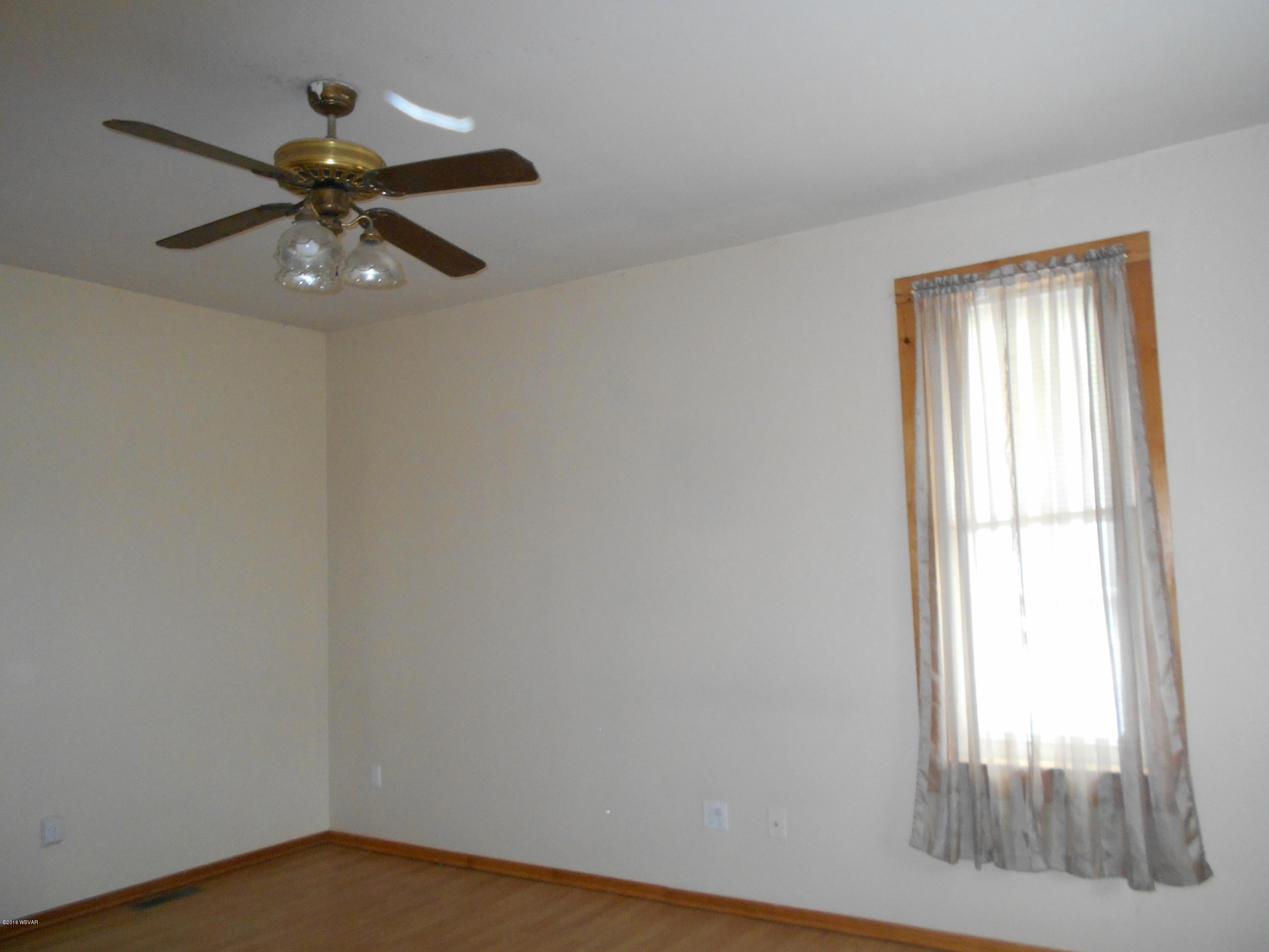 2183 Island Road Lock Haven, PA 17745 - Photo 15 of 27 Living room