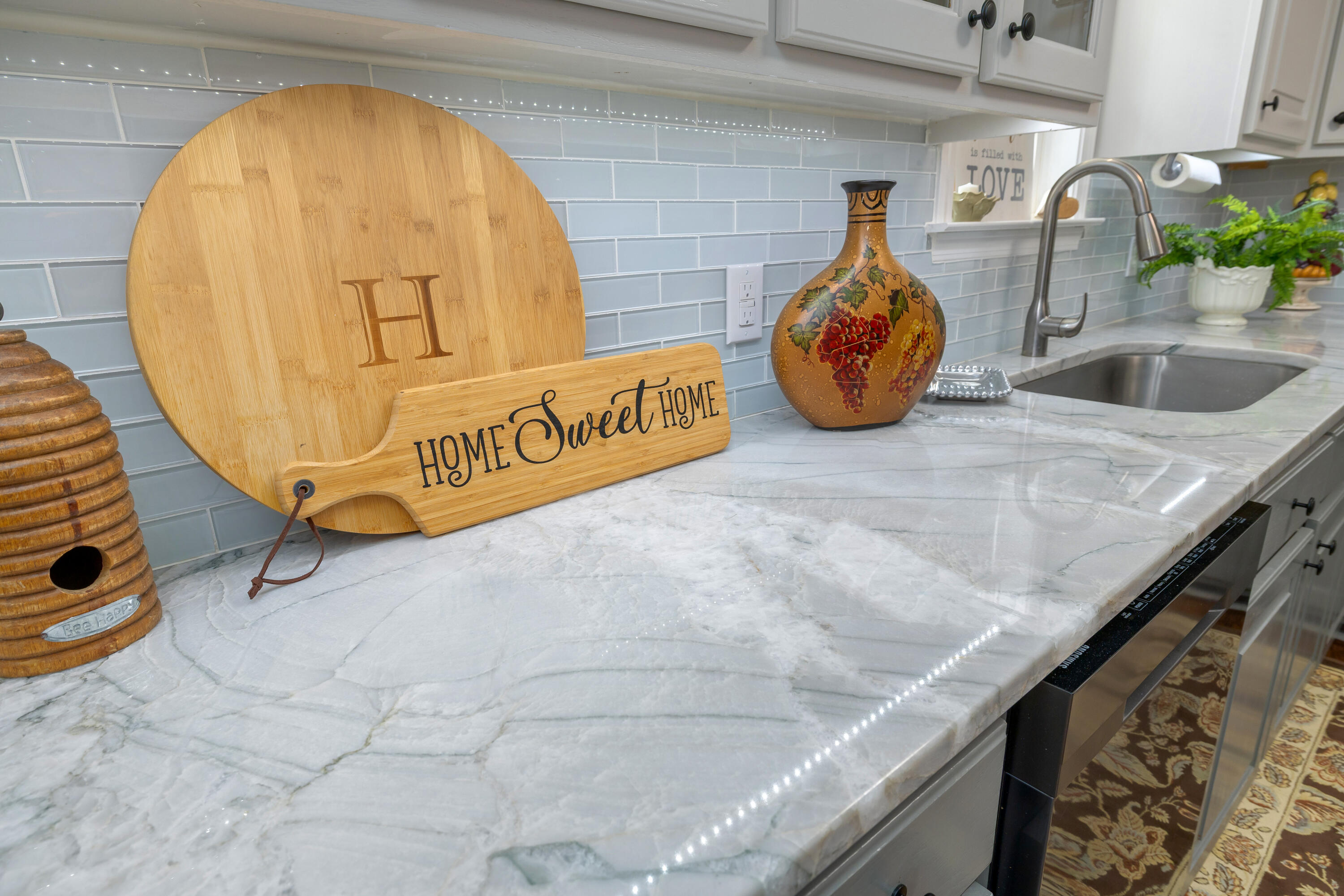 1026 Radius Street Manning, SC 29102 - Photo 19 of 56 QUARTZITE COUNTERTOPS