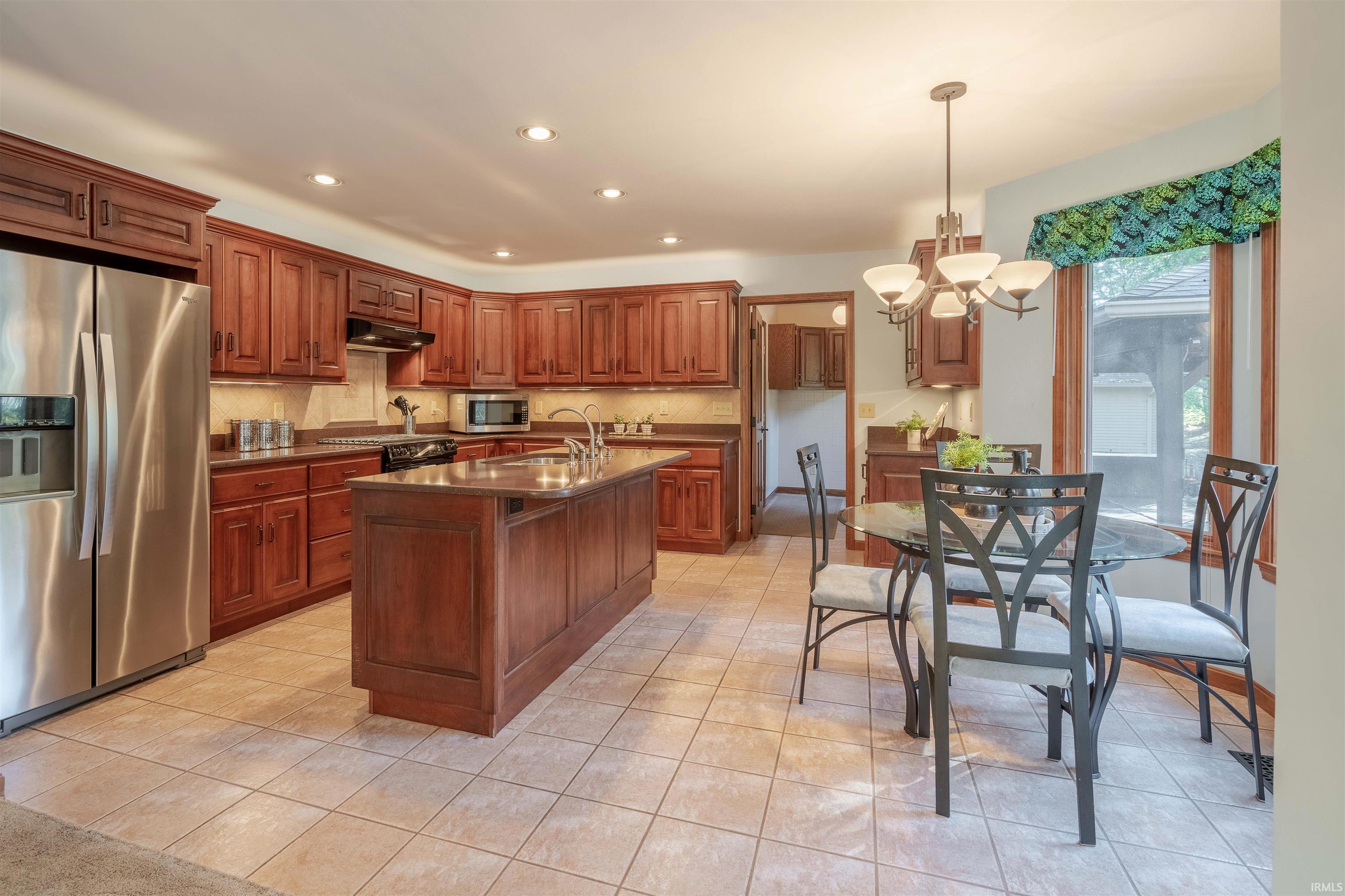 5101 Seven Hills Road Evansville, IN 47725 - Photo 9 of 28