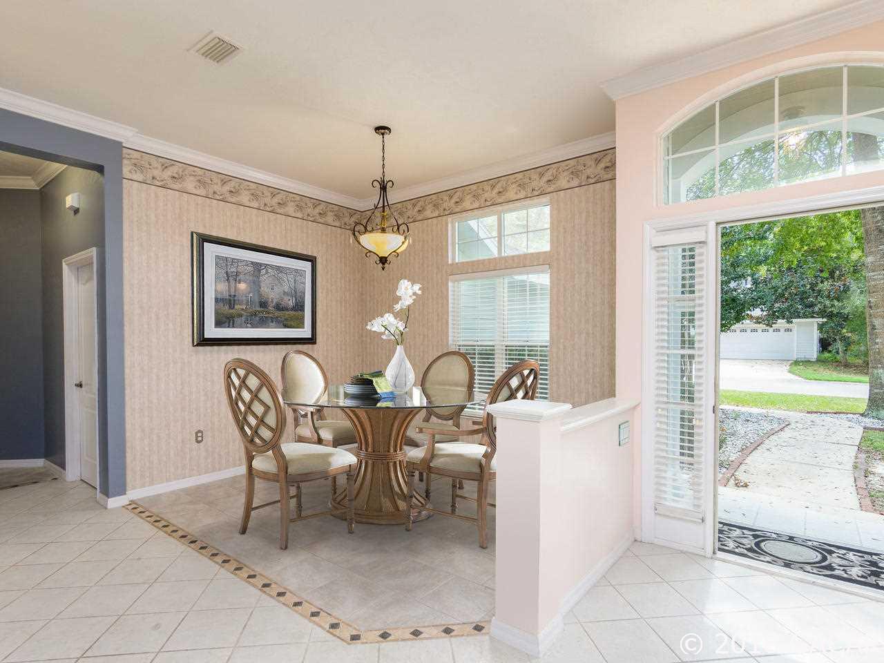 8434 Southwest 8 Place Gainesville, FL 32607 - Photo 3 of 28 Gallery Image 3