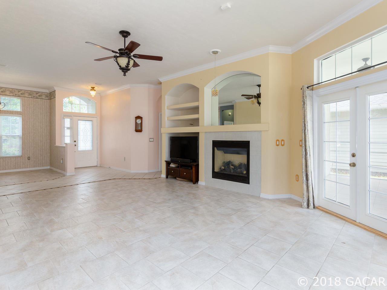 8434 Southwest 8 Place Gainesville, FL 32607 - Photo 9 of 28 Gallery Image 9
