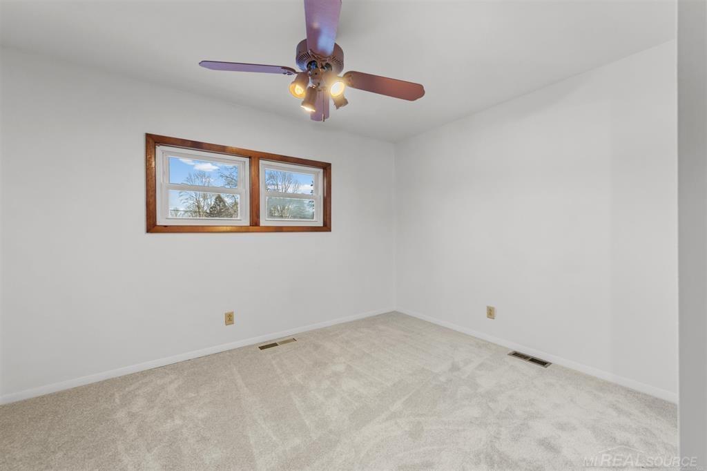 69455 Hicks Road Armada, MI 48005 - Photo 18 of 47