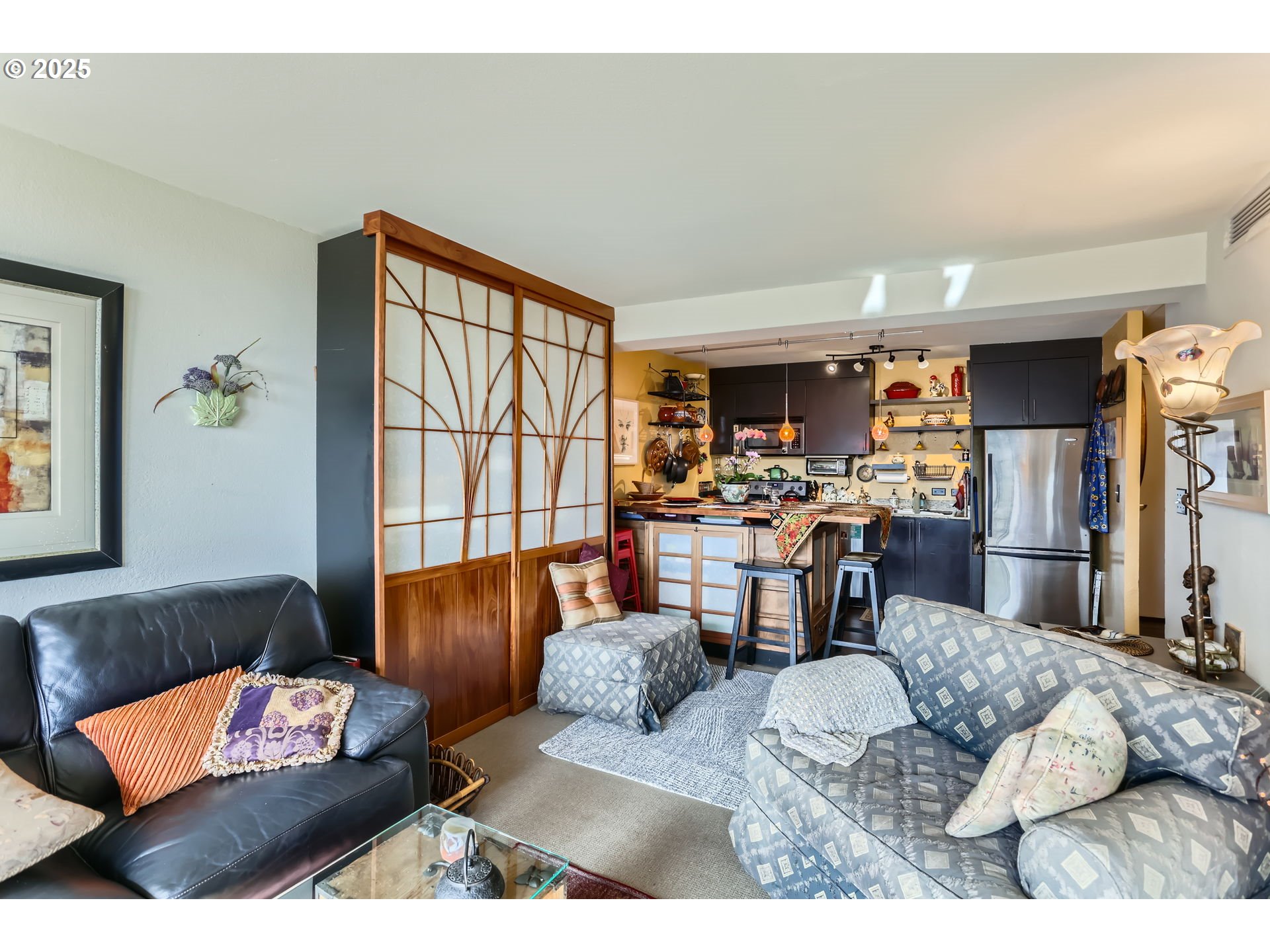111 Southwest Harrison Street, Unit 19A Portland, OR 97201 - Photo 19 of 35 Kitchen/Living Room