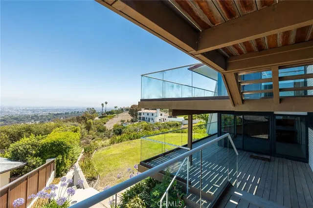 a view of a living room